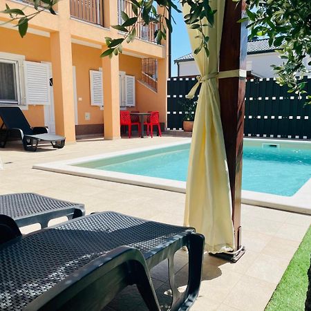 Boutique Apartment With Private Pool For Your Exclusive Use Novigrad Istria Εξωτερικό φωτογραφία