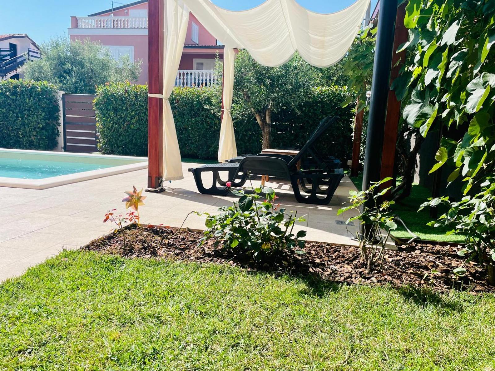 Boutique Apartment With Private Pool For Your Exclusive Use Novigrad Istria Εξωτερικό φωτογραφία